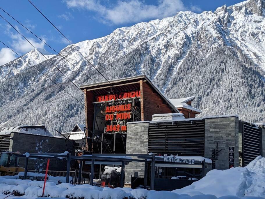 Chalet L'Ilet Ensoleille /Sunny Island Chalet Chamonix Exterior foto